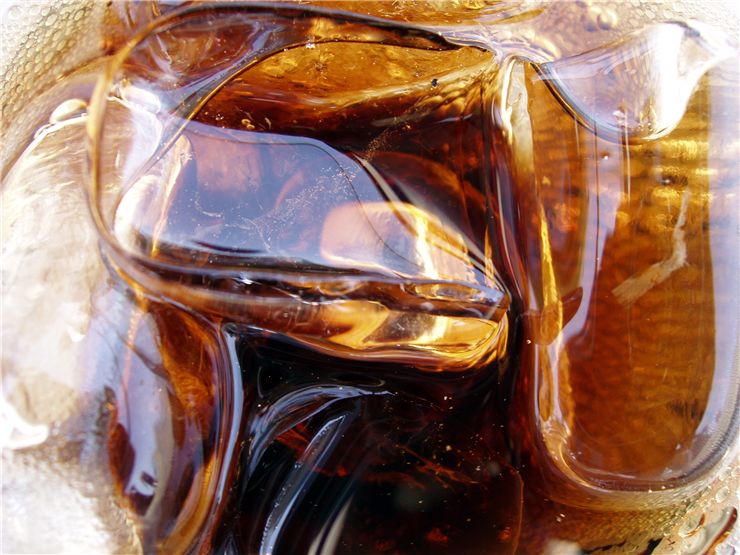 Picture Of Coke Soda Drink With Ice