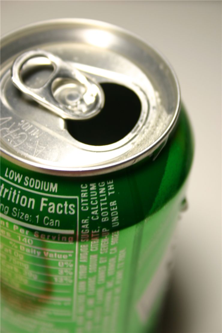 Picture Of Green Can Of Soft Drink